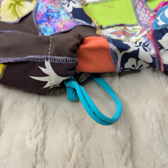 PUALANI COLORFUL BEACH TOTE - Picture 9 of 16